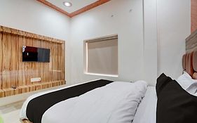 Hotel O Jsb Palace